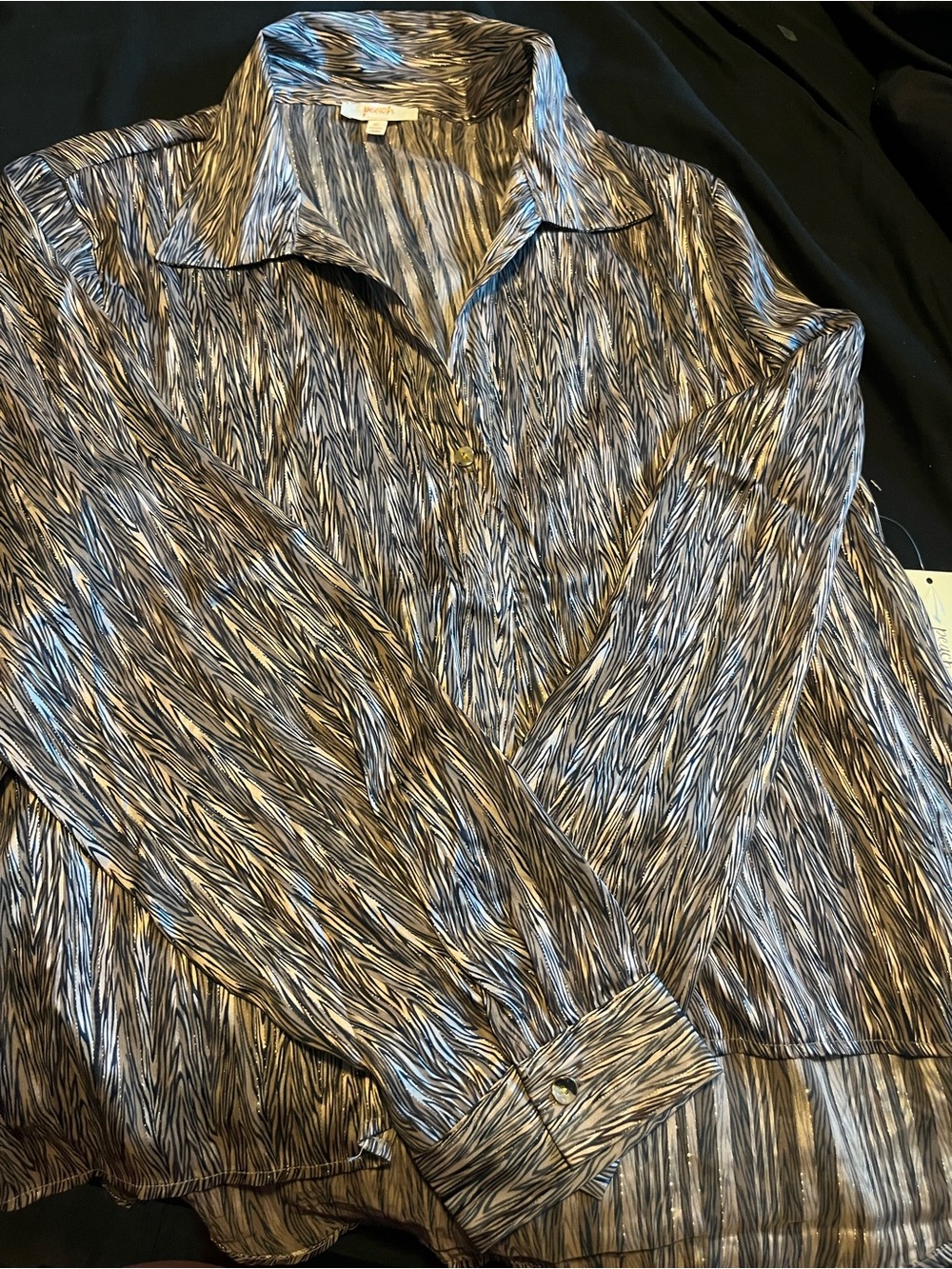 Women's Long-Sleeve Button-Down Shirt in Gold and Black
